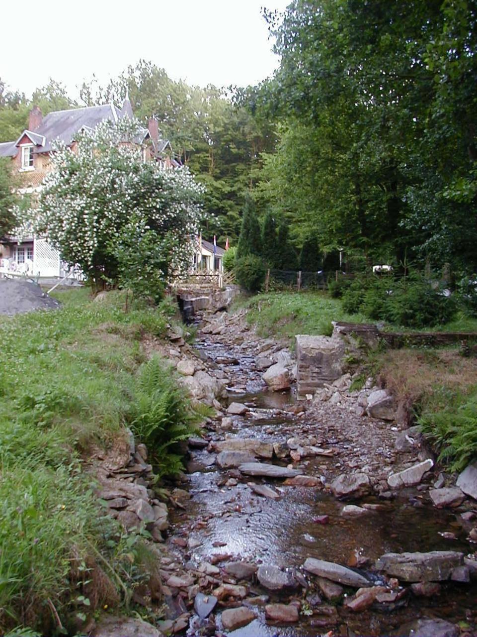Hotel Ermitage Du Moulin Labotte Haybes Exterior photo