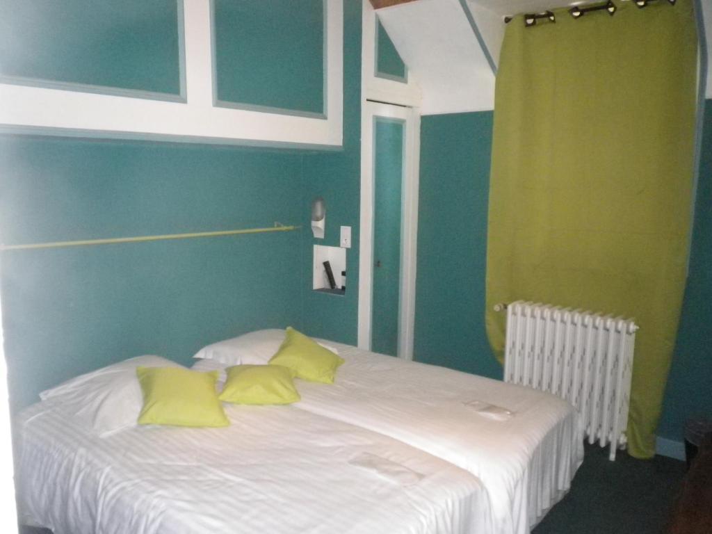 Hotel Ermitage Du Moulin Labotte Haybes Room photo